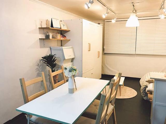 到外地工作！小資女租小套房「花5千塊動手改造」　廚房客廳一應具全「前後差異太驚人」生活超享受