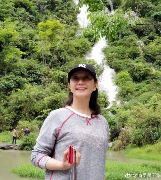 吳玉華：和前夫汪俊有緣無份，二婚嫁給畫家后，兒女雙全無遺憾