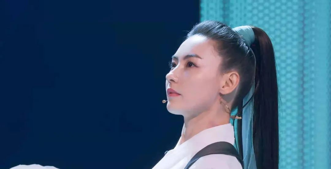 一條項鏈3600萬！「花錢如流水」的6位女星：有錢也養不起　她們的「高消費」你想都想不到