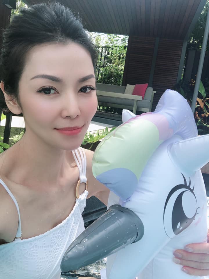 情纏庹宗康8年！女星旺夫「尪一躍百億身價」豪門生活曝　為孩子月砸數十萬「愛女是得獎常客」
