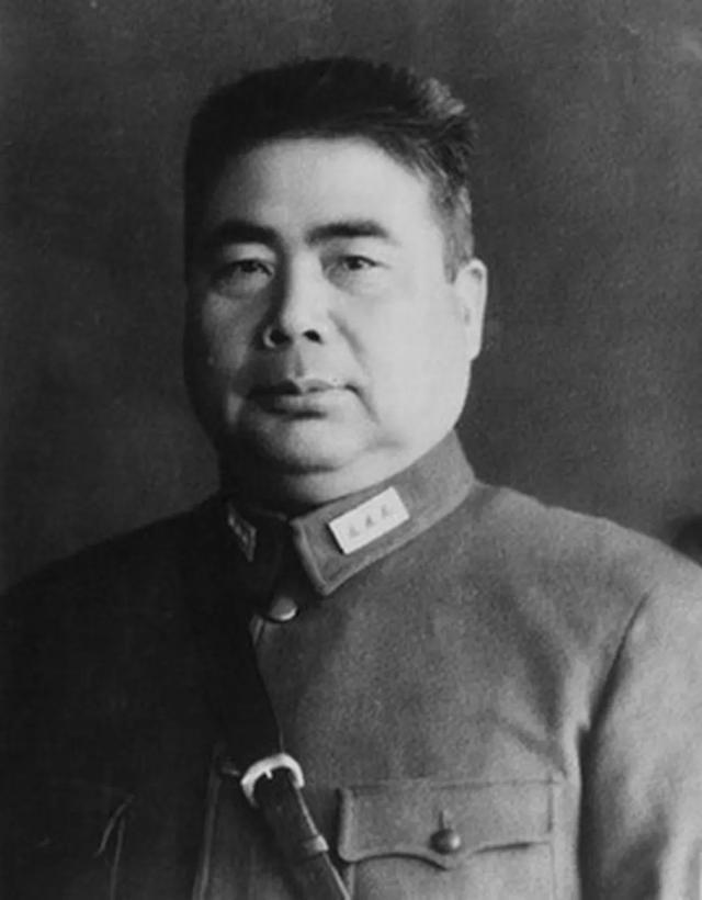 出身軍閥家教嚴格！「女兒卻每月當月光族」一發薪就花光　豪擲1300萬「臨走前戶頭剩三百」卻受到眾人景仰
