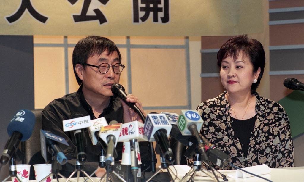 死因至今成謎！金馬男配角谷名倫「29歲詭異墜樓亡」獨留未婚妻　劉家昌突下跪道歉「牽扯驚天秘密」