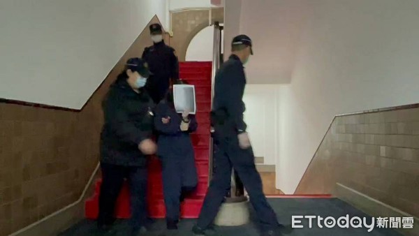 親手勒斃2兒女!單親媽哭喊「我是99分的媽媽」淚求法官別判死 「每天夢見孩子說愛她」最終判決出爐