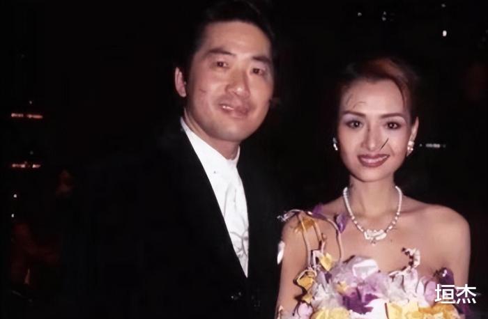 曾是波霸始祖！一代豔星「砸7百萬替美胸保險」28歲為愛隱退　相愛20年「不婚不生財產留給前妻」