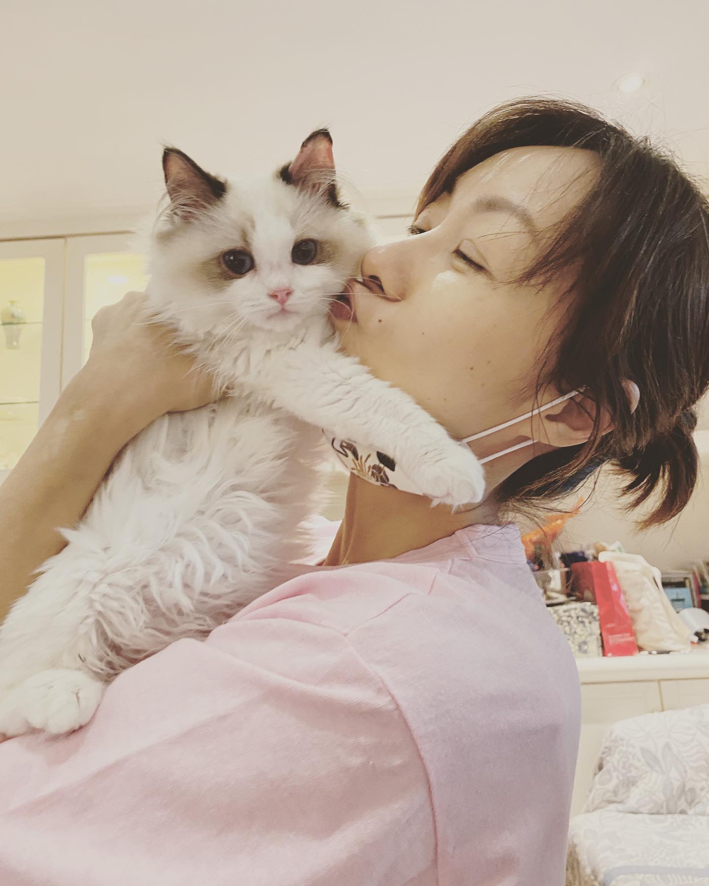 到了人生下半場，別再討好人！50歲「懷玉公主」鬆口：爸爸比較偏愛姊姊　「解開最後一道結」重新和自己和解