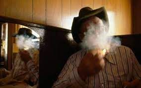 在家抽菸被檢舉！他氣到貼紙條「出來跟我對質」還要精神賠償　網一看驚喊「根本自投羅網」下場GG