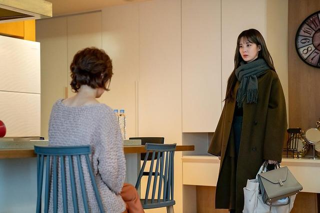未婚小姑兒子「越長越像老公」！又無意聽到婆婆與丈夫談話　她起疑「偷驗DNA」後崩潰：全家都在騙我