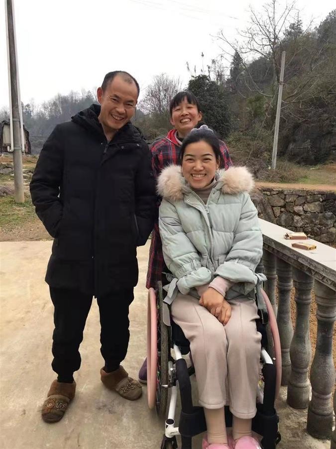 閨蜜變婆媳！34歲女意外癱瘓「丈夫不堪重負」離異　閨蜜心疼「讓她嫁給兒子」今現況曝光：天作之合