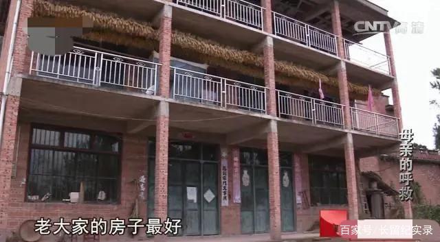 哀嚎一夜！85歲母親「在家門口走了」眼角還有淚　警方一查「不孝兒惡劣行為」全網震驚
