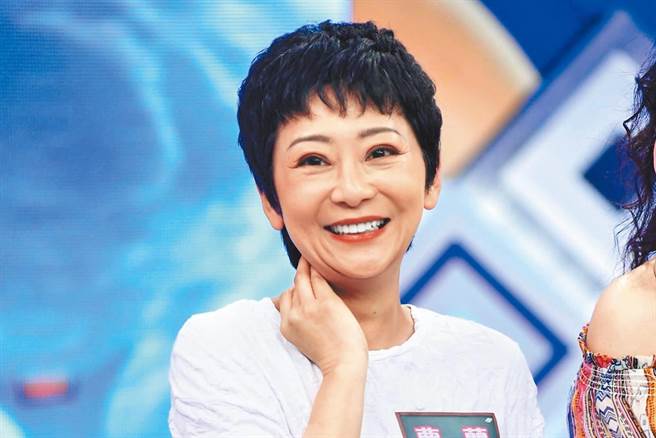 活在當下最快樂！曹蘭搬來台東第3年「兩人三狗現況曝光」　最大轉變「磨出寬容慢活」當人生的主角