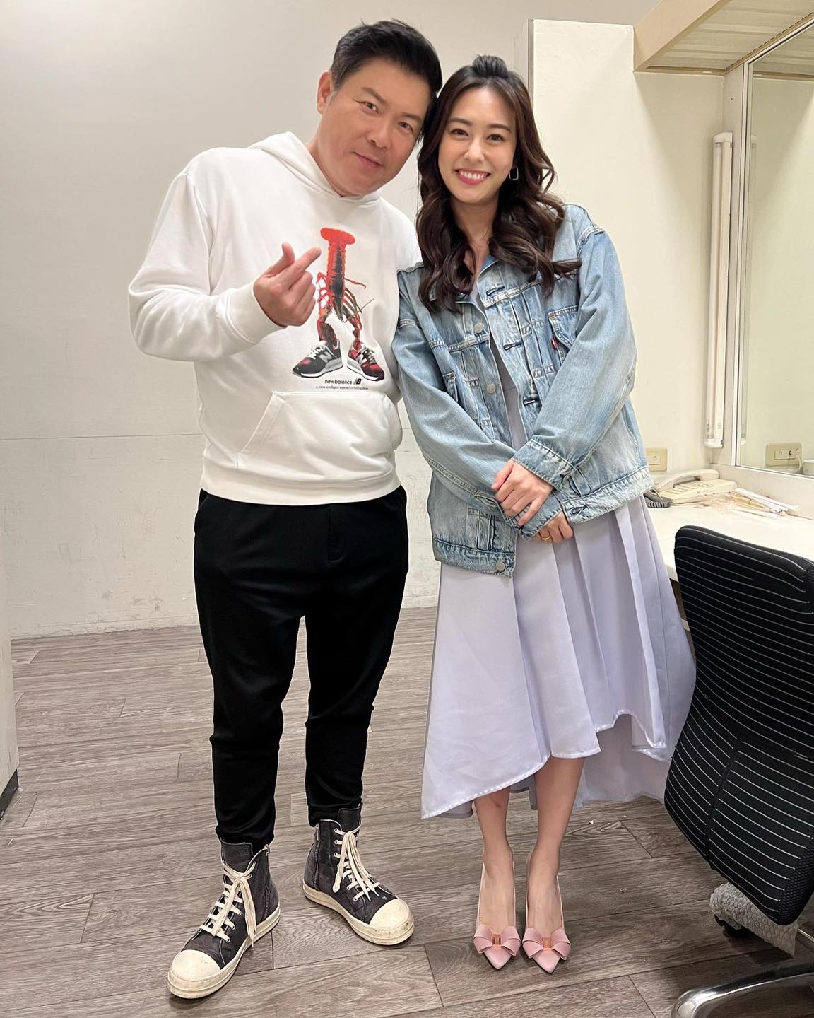媽媽曾是明星！《一家團圓》女星「曝光母絕美顏值」　網驚豔喊「像是姊妹花」氣質溫婉