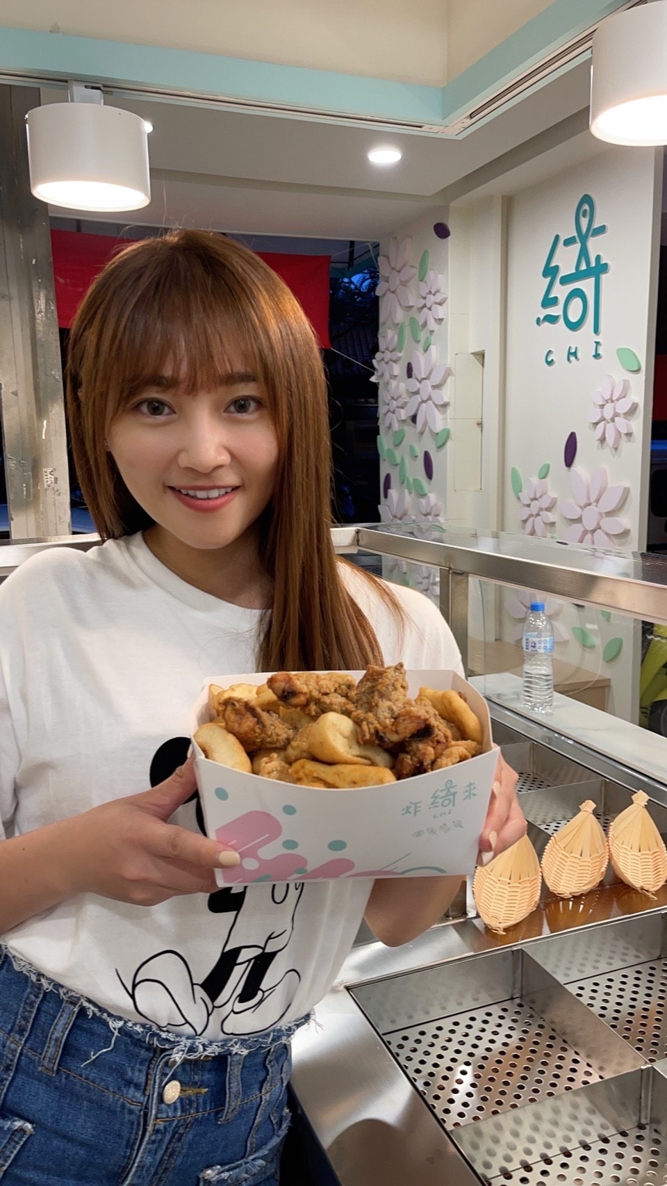 寧願少賺一天！張文綺砸百萬開鹹酥雞店「創業充滿曲折」　試營運「才開2天就休店」原因曝光