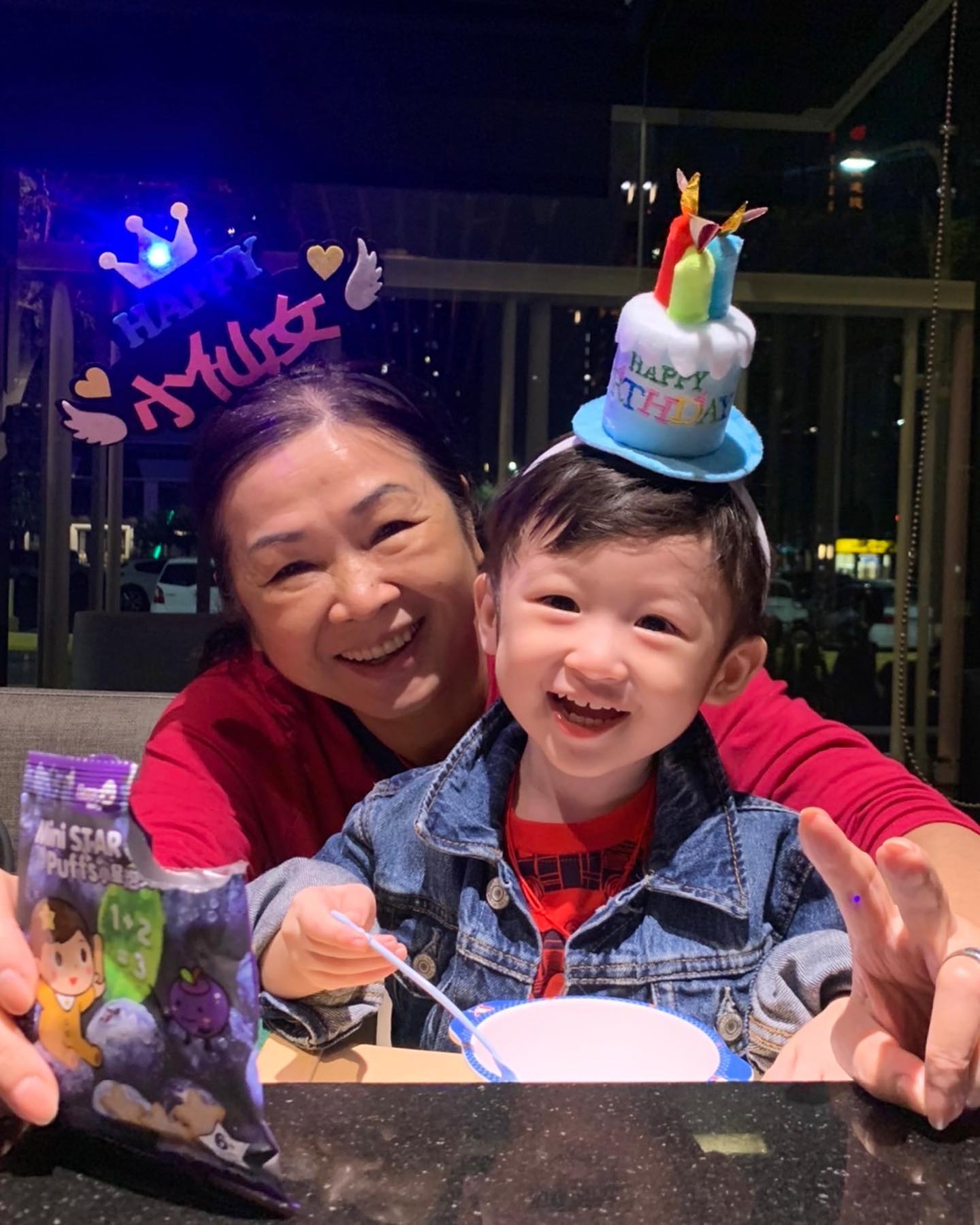 為顧孫病了！吳淑敏坦言「媽媽已聽不見」來不及了　難忘她「當年肉身護女」為母堅強