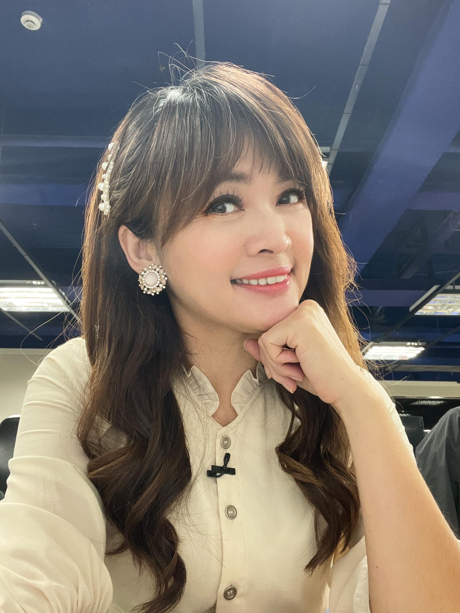 最美氣象主播！王淑麗獨創「花10年走遍144鄉鎮」報氣象　「罕吐父親惡行」謝老公撐腰愛護