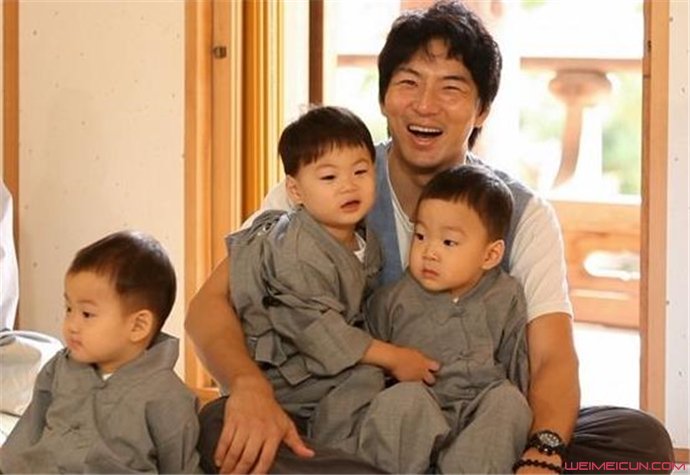 疫情下的新生命！夫妻喜迎三胞胎「湊成一個好字」：非常完美　月嫂、岳母接連確診「小倆口決定2打3」