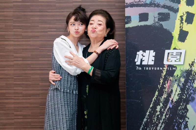 最強國民阿嬤！陳淑芳81歲奪影后「跳海也不用替身」　笑曝「防失智3大秘訣」年輕人也佩服：台版阿湯哥