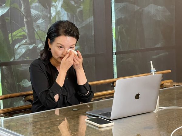戲外是俗辣！苗可麗霸氣回歸「曝親家母傳訊恭喜」　不敢問愛女「進度到哪」怕提早當嬤