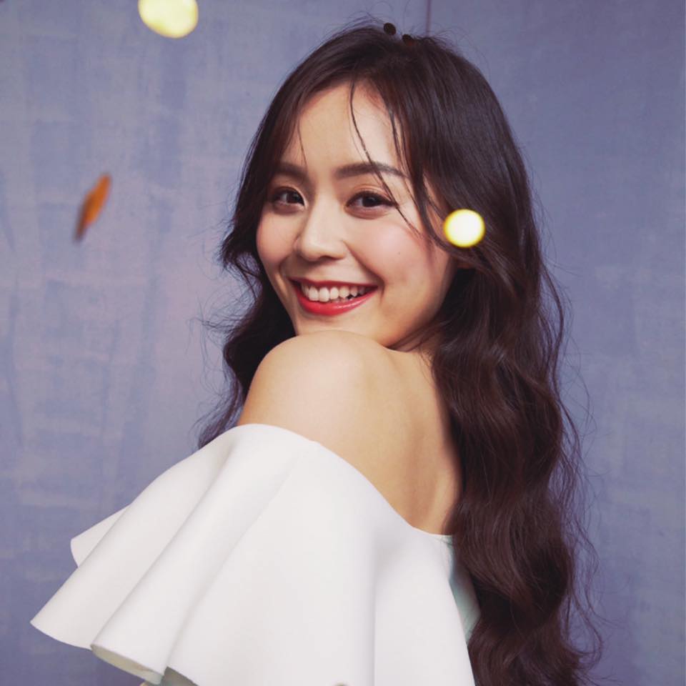 超級拜金女！《黃金歲月》馬德容「竟是星二代出身」　「母女貼臉合照」網驚：沒想到是她