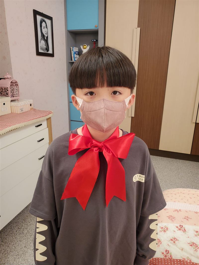 戲外是學霸！《一家團圓》全全「宣布高分錄取」獎盃一整排　每天苦練6小時「網讚音樂神童」