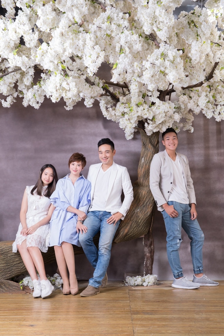 為子飛紐西蘭5個月！岑永康夫婦力挺「愛子如願考上飛行學校」　最終卻求他放棄「曝現實無奈考量」嘆：當父母太難