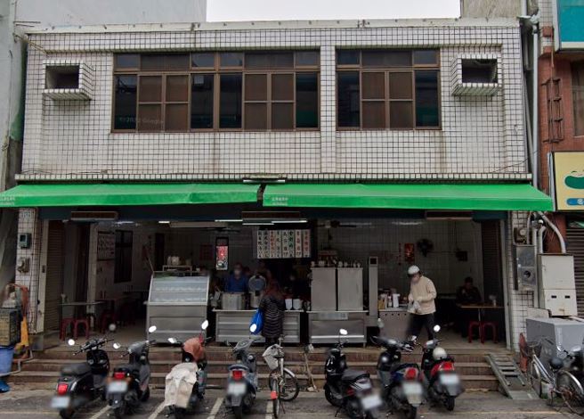 嘉義20元大飯店！老闆超佛心「價格藏亮點」俗擱大碗　「雞湯直接附雞腿」多年微漲價：阿爸有交代