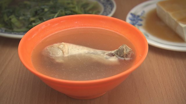 嘉義20元大飯店！老闆超佛心「價格藏亮點」俗擱大碗　「雞湯直接附雞腿」多年微漲價：阿爸有交代