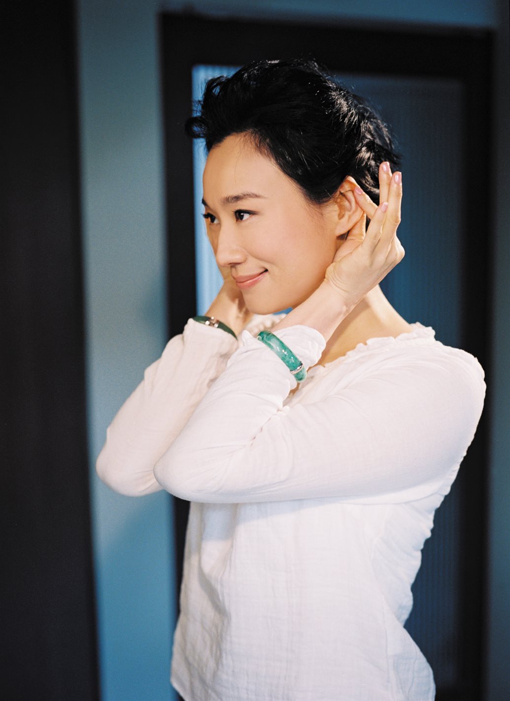 嫁百億富商6年！玉女掌門人大曬「超近距離淡妝照」　粉絲一看驚呆「愛情是天然保養品」