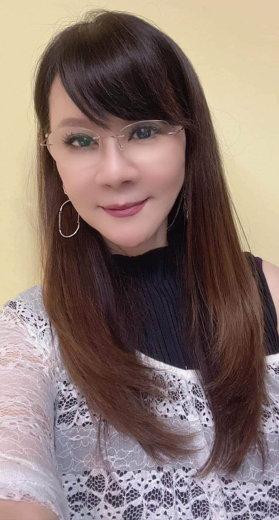 女兒早逝兒又不在！台語歌后「獨自動刀8小時」保住一命　「交代母後事」預先買塔位選遺照