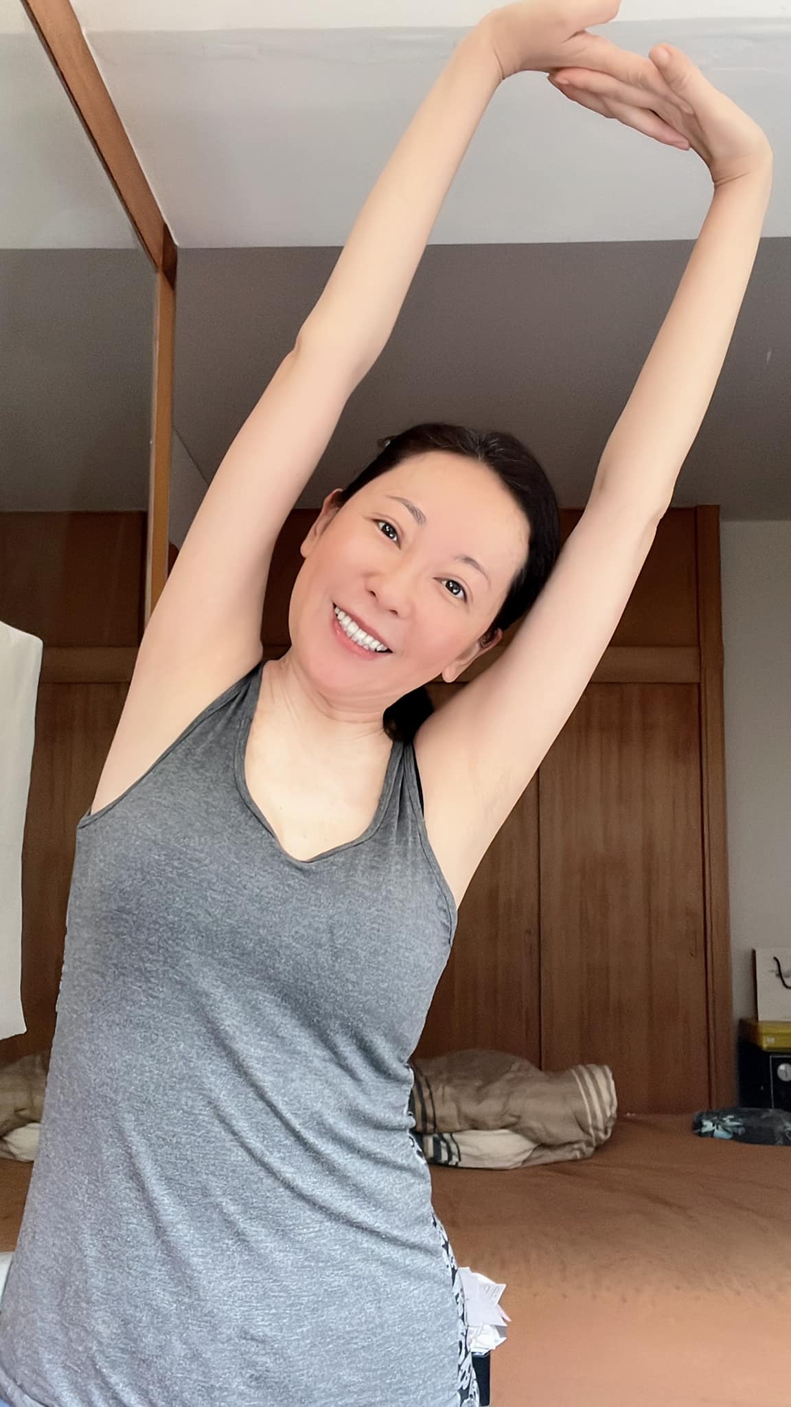 動念進廠維修！55歲女星「被醫美列拒絕戶」十分錯愕　「一曬素顏照」網秒懂：根本不需要