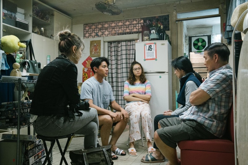 從小被冷落！學霸哥「一路念到博士畢業」爸媽四處炫耀　他獨自成家立業「卻被母要求養40歲哥哥」嘆：憑什麼