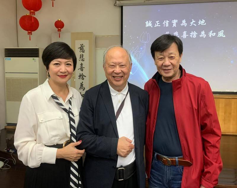  揪鄰居養老！75歲名醫「不期待兒女照顧」也不住安養院　5家庭「組成社區共老圈」從最熟悉的地方開始：一起共老