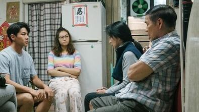 重男輕女！女兒「借100萬買房」被母一口氣拒絕　隔天幫哥哥「買1800萬預售屋」心寒至極