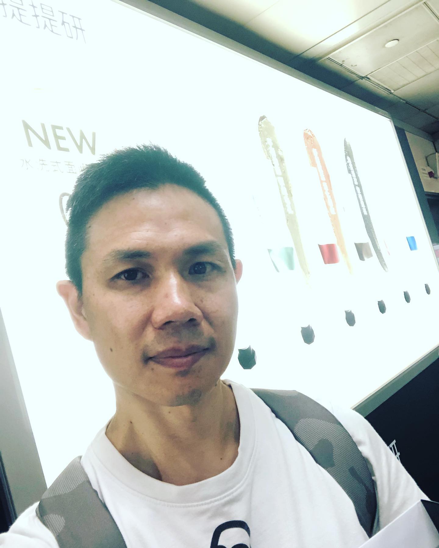 把兒子夫妻叫來！他曝「媽媽自己挑好壽衣」堅持用名牌絲巾蓋臉　「連塔位都付清」全家笑著討論：最棒生命教育
