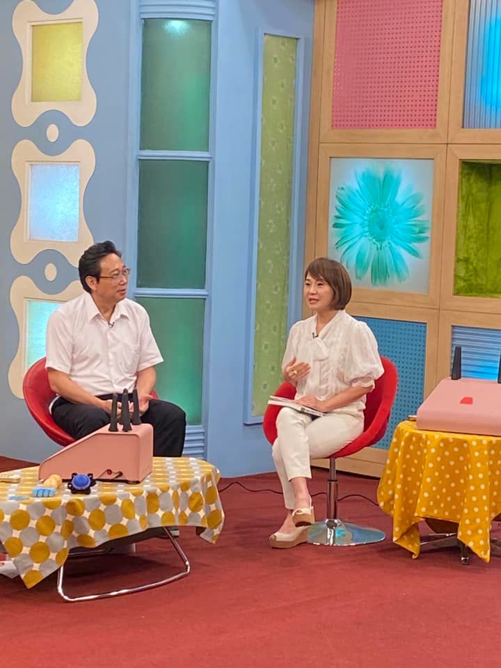 嫁到好鬥陣婆家！《消費高手》女主持「和婆婆感情出了名好」自豪鹿港媳婦　謝尪時刻提醒「破除婚姻魔咒」