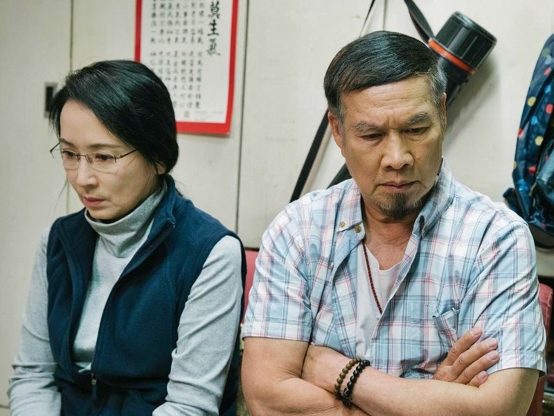 創造雙贏！董事長老爸「婚姻堅持不回嘴」背後藏智慧　「讓老婆贏不代表自己輸」連兒子都甘拜下風