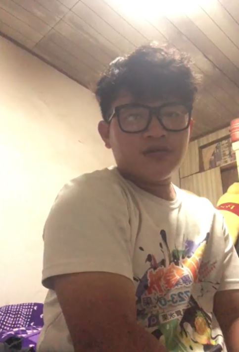 被騙光45萬積蓄！29歲身障男「徒步20公里賣水果」大汗淋漓　樂觀喊「靠自己最實在」不向命運低頭