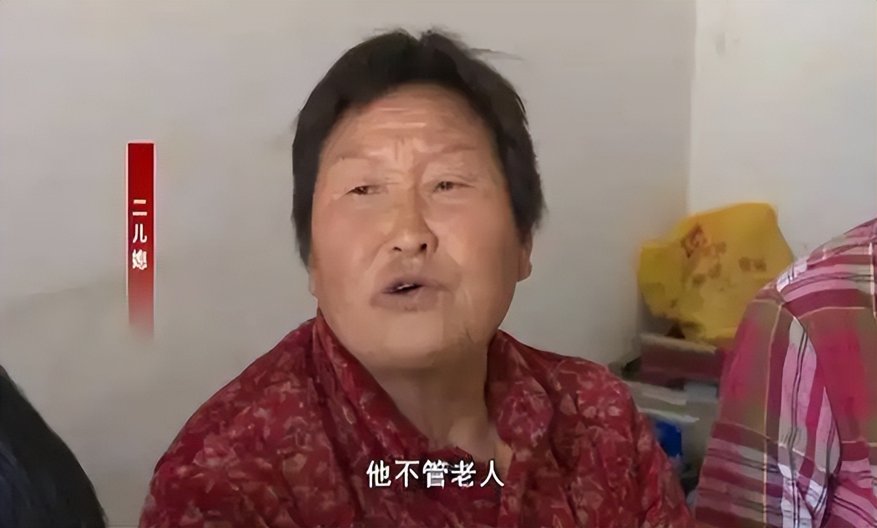 4兄弟搶著「贍養9旬老母」！日期沒到嫂子去弟弟家「偷」母親　被抓包後「雙方理論畫面」感動全網