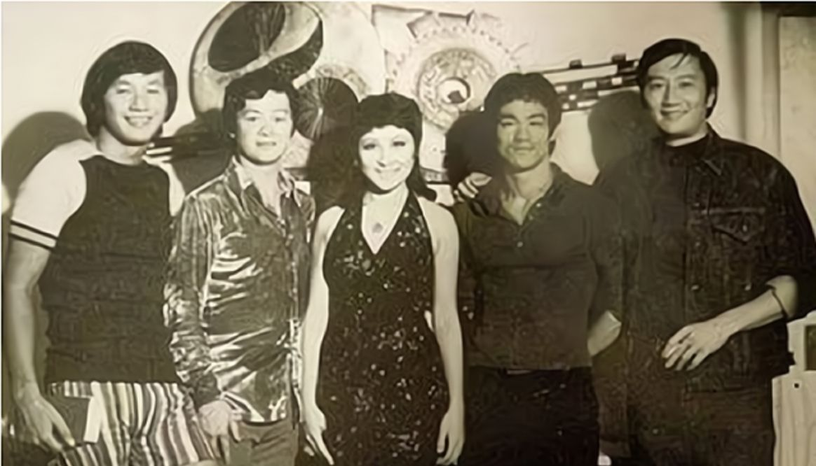 前夫是向華強！最大度元配離婚「一心向佛」被供養40年 　「現任視為大姐」境況曝光