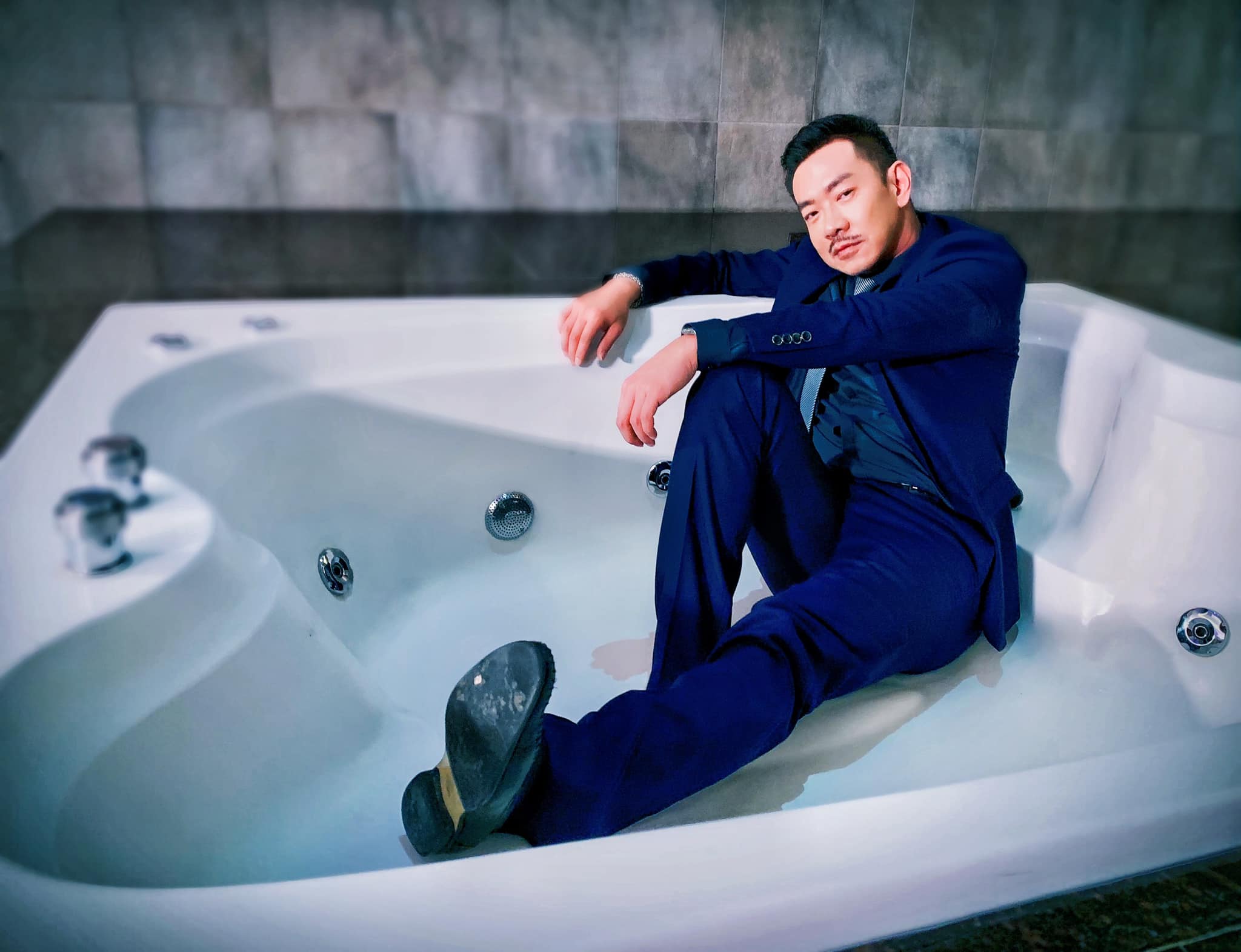 消失1個月！本土劇男星熬過低潮「被瘋傳離開演藝圈」　本尊滿臉鬍渣「鬆口吐近況」：當個普通人