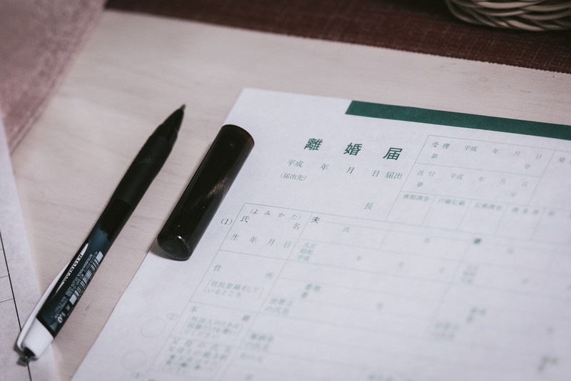 謝謝你外遇！「結髮妻多年相伴」尪出軌　得知真相「不哭不鬧一句話」他卻藉酒消愁