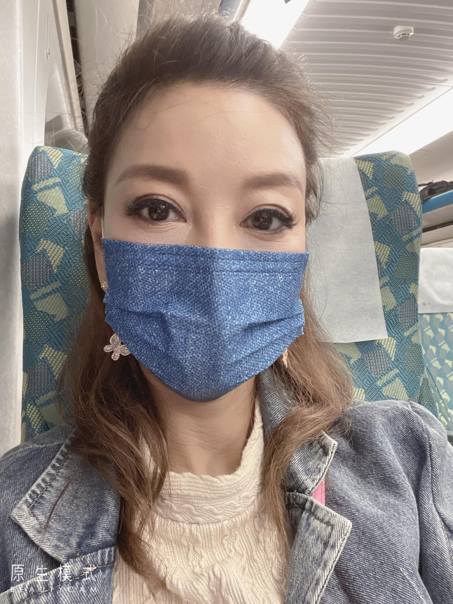 只剩2分鐘！楊繡惠趕搭高鐵「拖沉重行李狂奔」　下秒「發生一幕她暖哭」：要尋人送謝禮