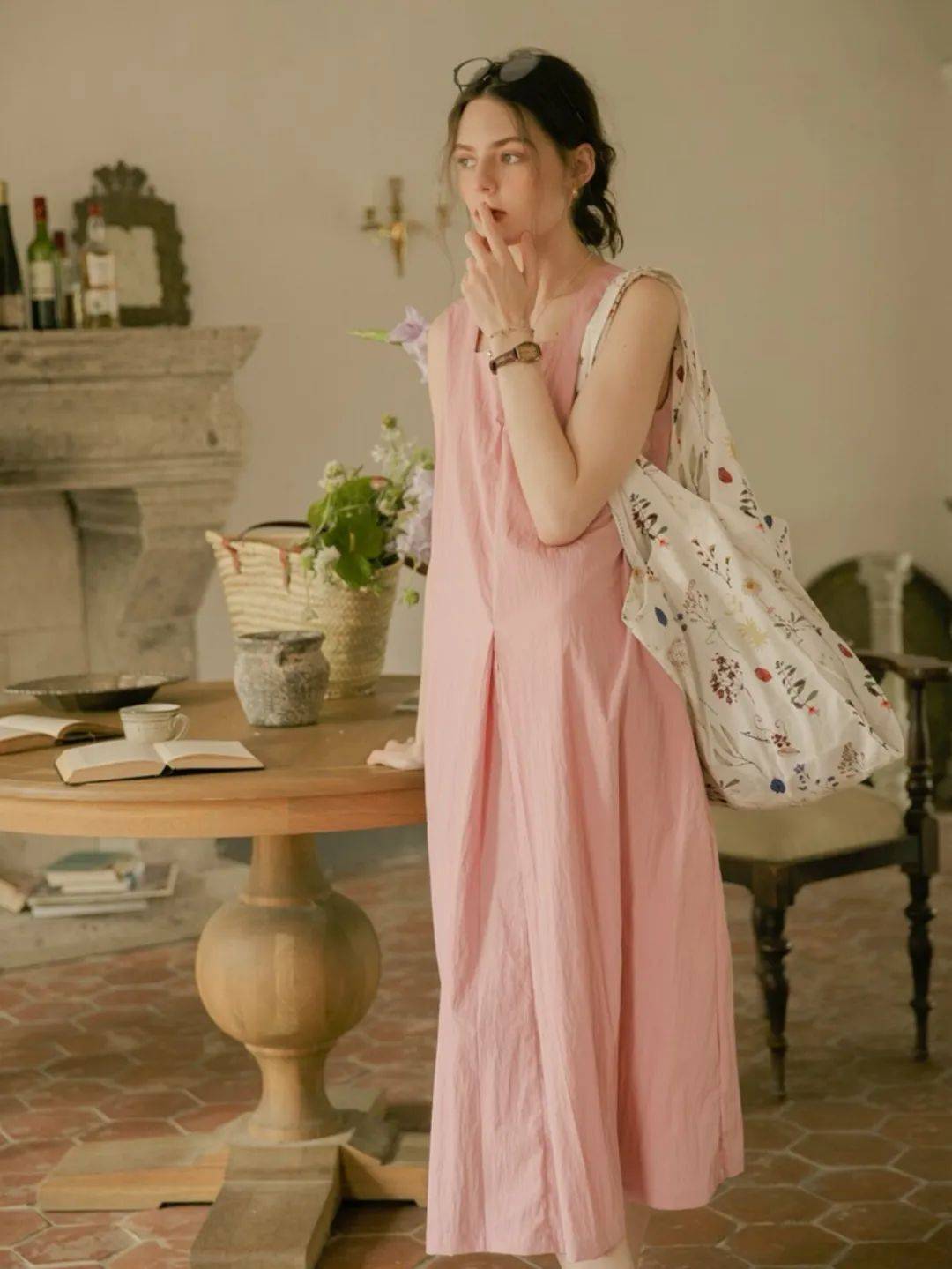 今夏最流行這條裙子！女人40歲後「最愛穿它」　 簡單舒服的搭配：藏肉又涼快