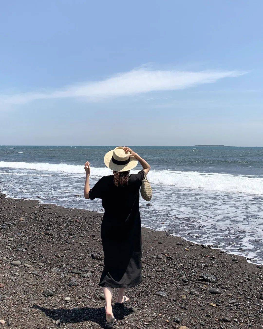 今夏最流行這條裙子！女人40歲後「最愛穿它」　 簡單舒服的搭配：藏肉又涼快