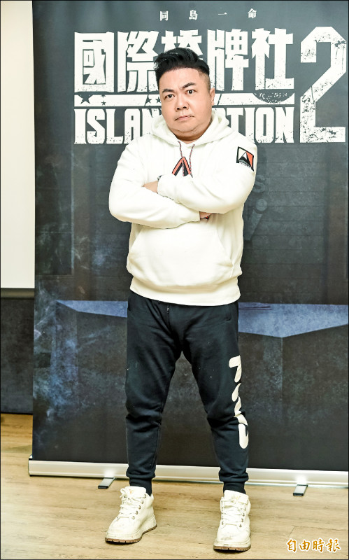 砸3百萬才得子！董至成嘆「父母離婚是傷害」與16歲兒話越來越少　力拼千萬教育費「彌補應盡責任」