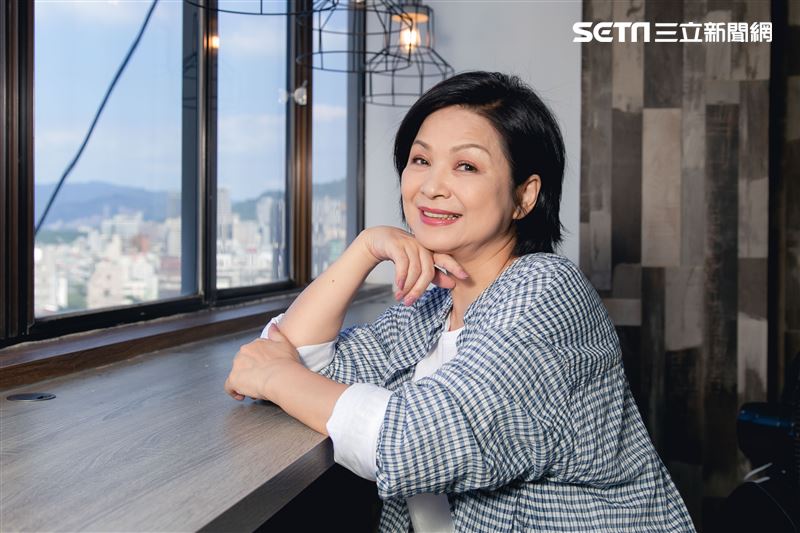 63歲首度當製作人！楊貴媚為節目「砸下至少8位數」泛淚吐辛酸　自爆被「圈內後輩擺一道」笑嘆：這傢伙真的是