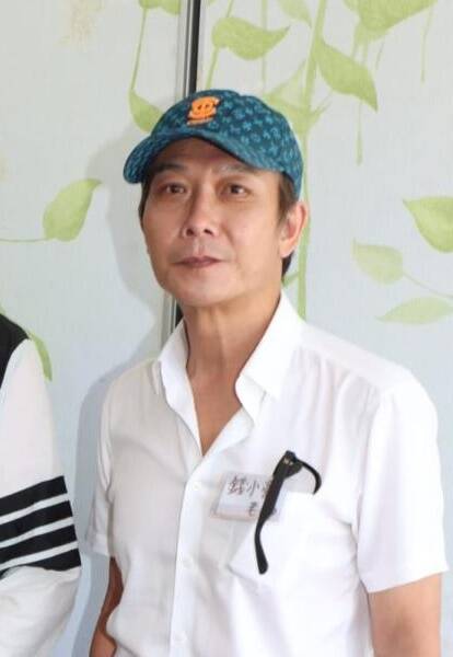 差點認不出來！59歲男星「身形暴瘦現身」臉頰凹陷　親揭真相「擔憂會有意外」：一天一餐就夠