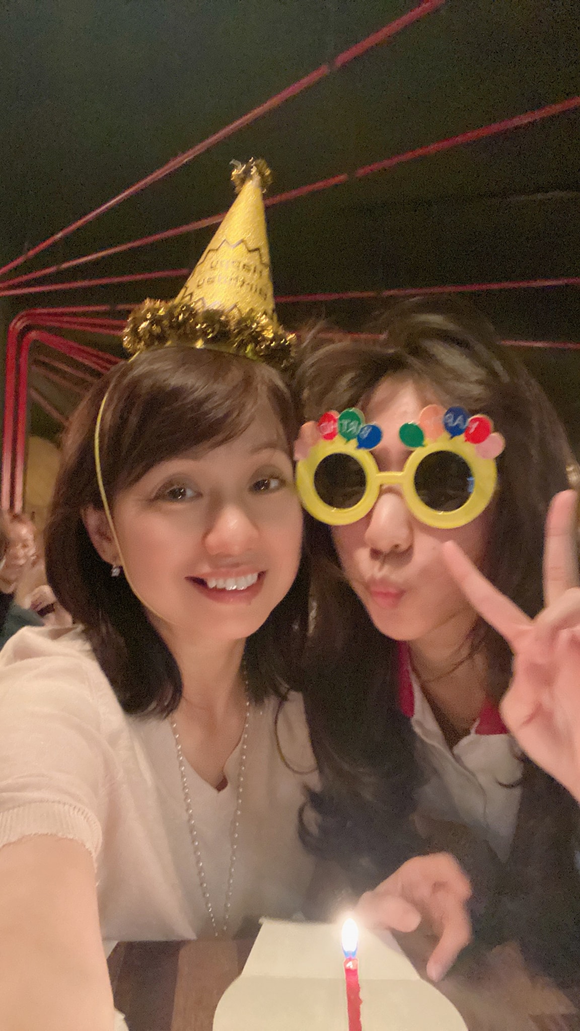 單親帶大女兒！小鄧麗君「不後悔離婚」與前夫共同陪伴　砸3億買豪宅「和連家當鄰居」