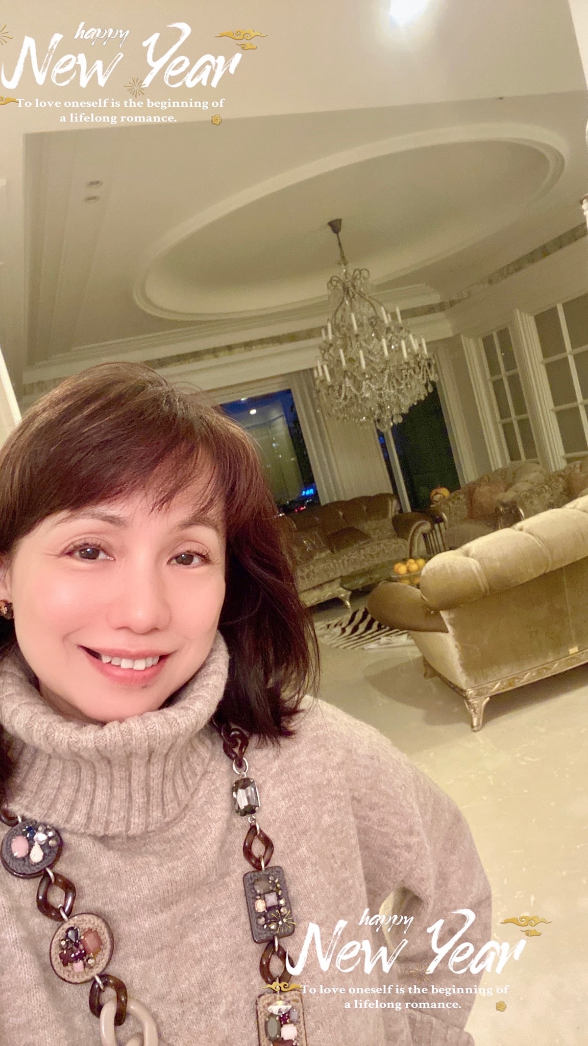 單親帶大女兒！小鄧麗君「不後悔離婚」與前夫共同陪伴　砸3億買豪宅「和連家當鄰居」