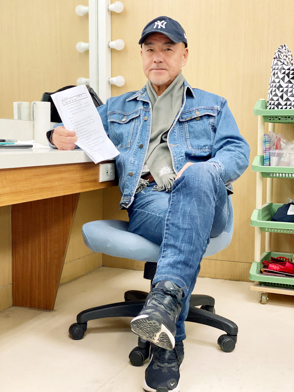 拍戲留下後遺症!70歲資深男星「10年隱疾纏身」驚爆一器官廢了 「只領11萬賠償」老後最放心不下她