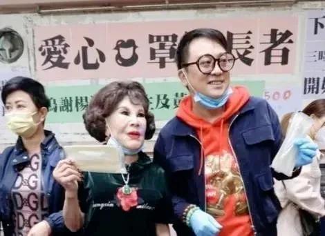 被封傳奇女星!她19歲成小三「為豪門生6胎」 被拋棄後癡迷整容「全臉被毀」:花800萬為自己辦葬禮